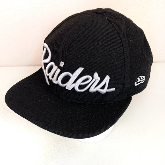 Raiders New Era 9Fifty NFL Snapback Cap Black Embroidered White Spellout Logo - Picture 1 of 11